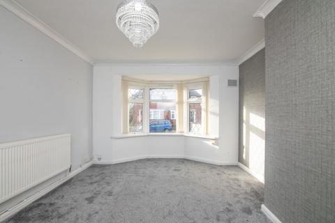 3 bedroom end of terrace house for sale, Bassett Road, Wednesbury