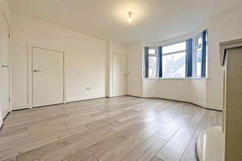 3 bedroom end of terrace house for sale, Menin Road, TIPTON, DY4 8DW