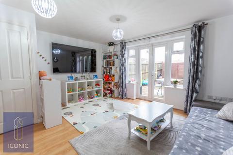 3 bedroom semi-detached house for sale, Dr Torrens Way, New Costessey, Norwich