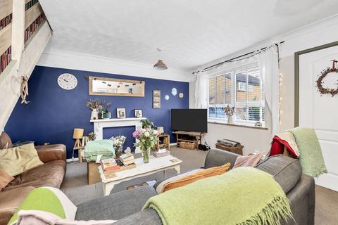 4 bedroom semi-detached house for sale, Anderson Walk, Bury St Edmunds