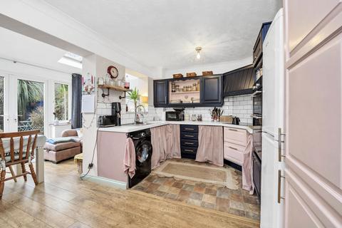 4 bedroom semi-detached house for sale, Anderson Walk, Bury St Edmunds