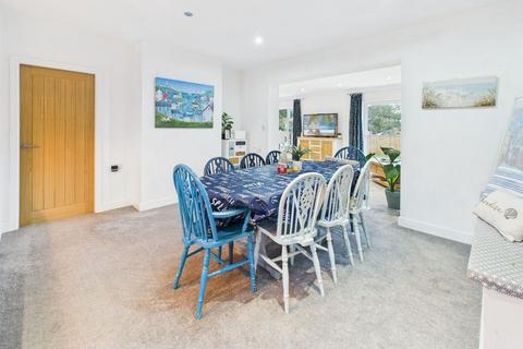 4 bedroom detached bungalow for sale, 82 Horncastle Road, Woodhall Spa