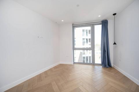1 bedroom flat to rent, Mapple Path, Hackney Downs, London, E5
