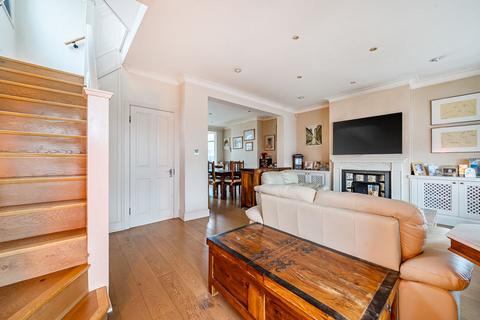 4 bedroom semi-detached house for sale, Monkfrith Way, London
