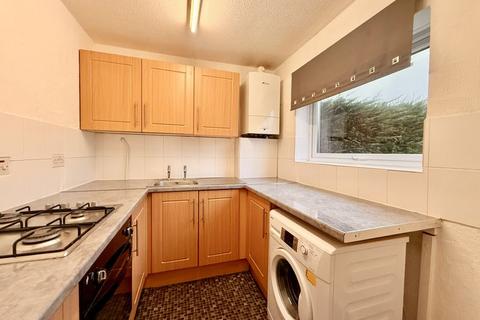 2 bedroom apartment for sale, Walcot Close, Plymouth CHAIN FREE spacious ground floor apartment with private gardens.