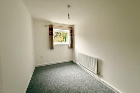 2 bedroom apartment for sale, Walcot Close, Plymouth CHAIN FREE spacious ground floor apartment with private gardens.