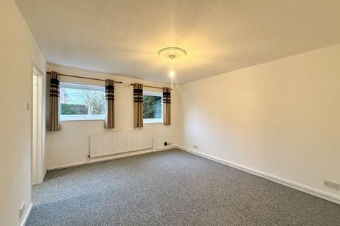 2 bedroom apartment for sale, Walcot Close, Plymouth CHAIN FREE spacious ground floor apartment with private gardens.