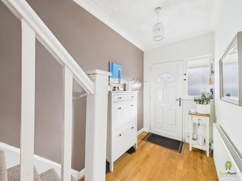Presented by Robert at Ewe Move Bexleyheath and Dar
