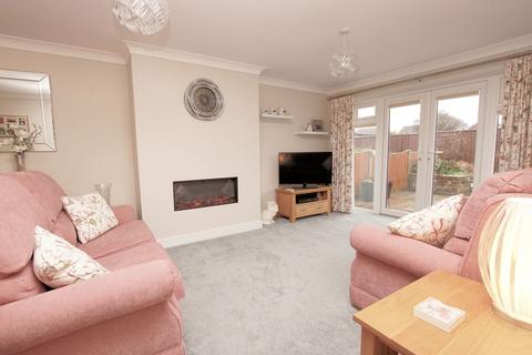 2 bedroom bungalow for sale, Plymouth Drive, Hill Head, PO14
