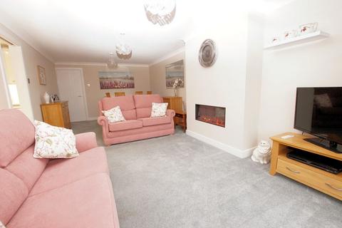2 bedroom bungalow for sale, Plymouth Drive, Hill Head, PO14