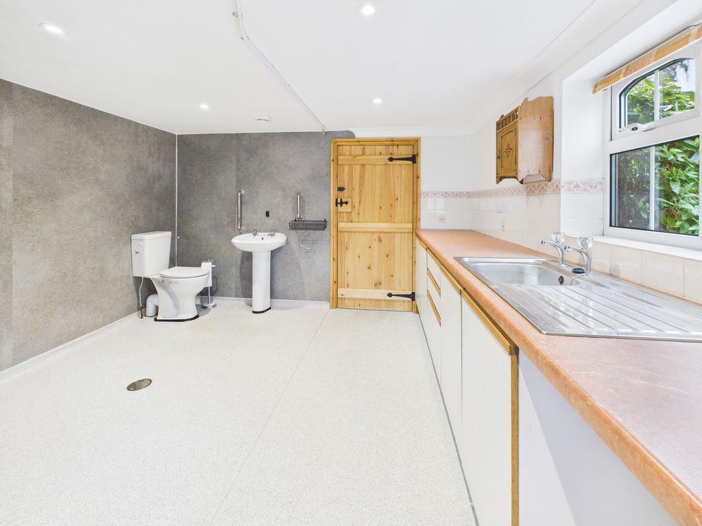 Utility / Wetroom