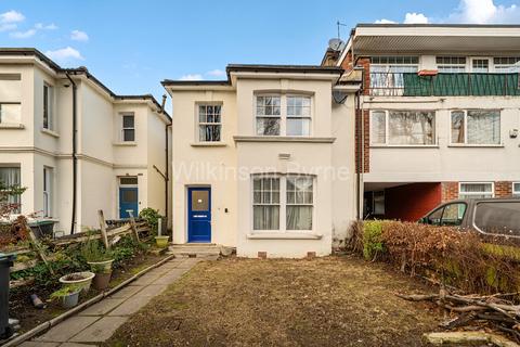 2 bedroom ground floor flat for sale, Clarence Road, Bounds Green N22
