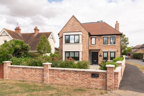 5 bedroom detached house for sale, Kimbolton Road, Bedford, MK41