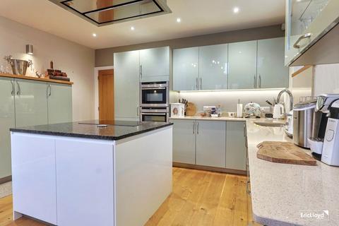 3 bedroom terraced house for sale, CHURCH ROAD CHURSTON BRIXHAM