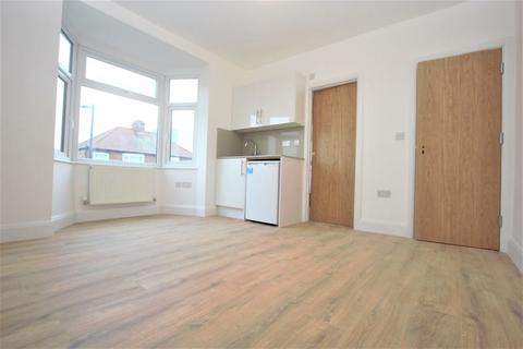Property to rent, Edmonton N9