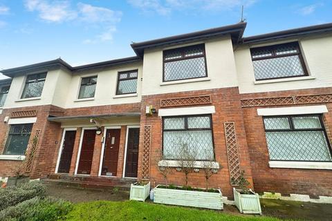 2 bedroom maisonette for sale, St. Albans Terrace, Manchester