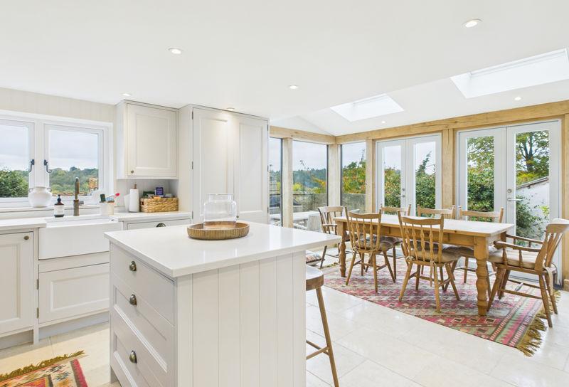 Kitchen diner
