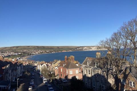 1 bedroom flat to rent, Park Road, Swanage