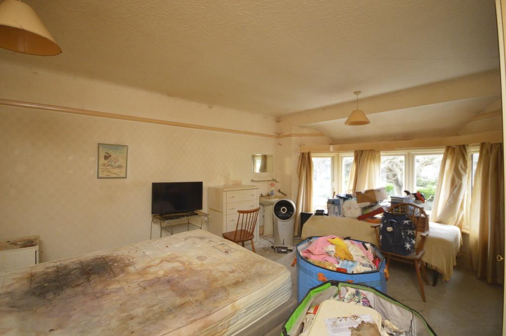 Bedroom2