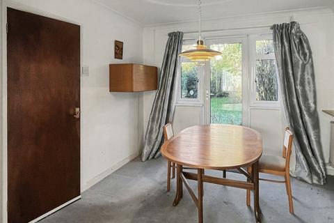 3 bedroom semi-detached house for sale, The Lawns, Penn - No Onward Chain - Needs Modernising