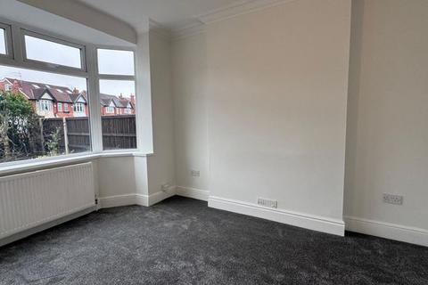 3 bedroom semi-detached house to rent, To Let - Lyndhurst Road, Birkdale - Three Bedroom House