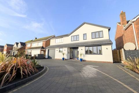 4 bedroom property to rent, Golf Open 2026 - Upton Avenue, Ainsdale - Sleeps 8