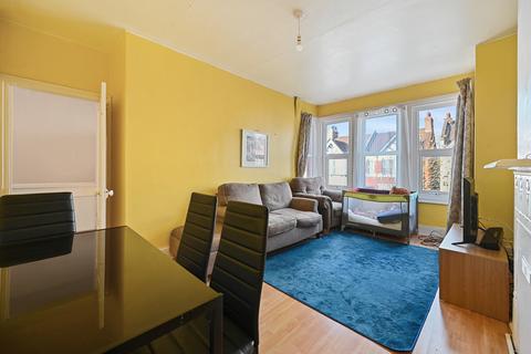 2 bedroom apartment for sale, Vaughan Road, Harrow