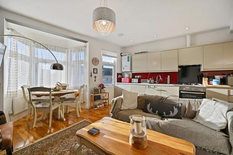 2 bedroom apartment for sale, Grant Road, Harrow
