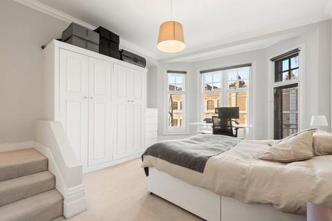 2 bedroom flat to rent, Old Brompton Road, South Kensington, London