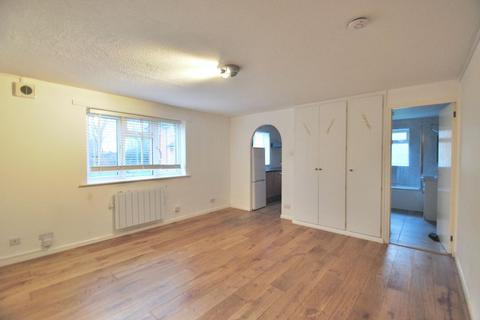 undefined, Hunting Gate Drive, Chessington