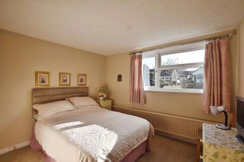 3 bedroom bungalow for sale, Wessex Road, Wilton                   *VIDEO TOUR*