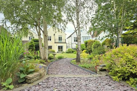 4 bedroom detached house for sale, Bridle Road, Pinner