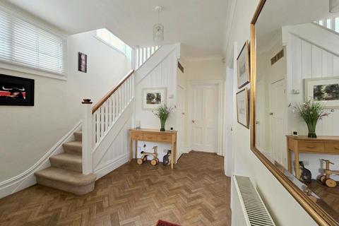 4 bedroom detached house for sale, Bridle Road, Pinner