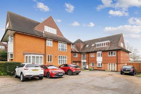 2 bedroom apartment for sale, London Road, Merstham, RH1 3AU