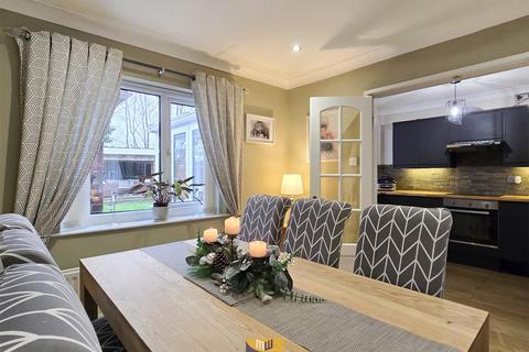 3 bedroom terraced house for sale, Hereford Road, Eccles M30