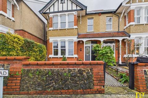 1 bedroom ground floor maisonette to rent, Beresford Road, Harrow