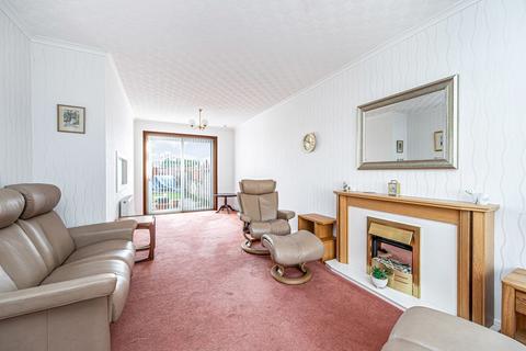 2 bedroom semi-detached house for sale, Hazel Avenue, Kirkcaldy