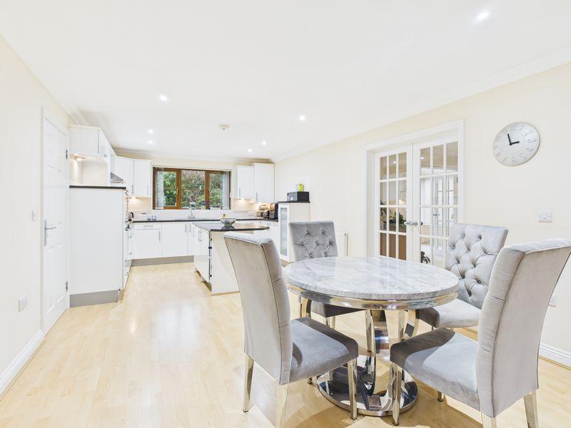 Dining area to...