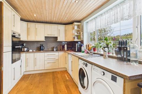 2 bedroom cottage for sale, Treskillard, Redruth - Presented to a high standard
