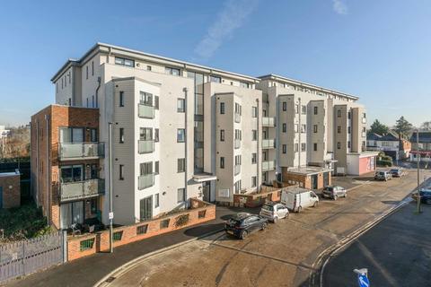 Victory Park Road, Addlestone KT15