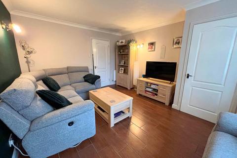 4 bedroom detached house for sale, Middle Greeve, Wootton Fields, Northampton NN4