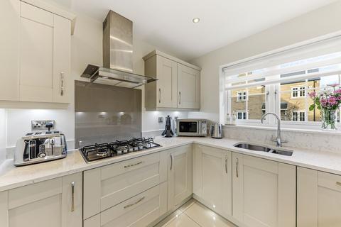 undefined, Naylor Avenue, Leeds, LS19