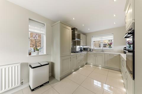 undefined, Naylor Avenue, Leeds, LS19