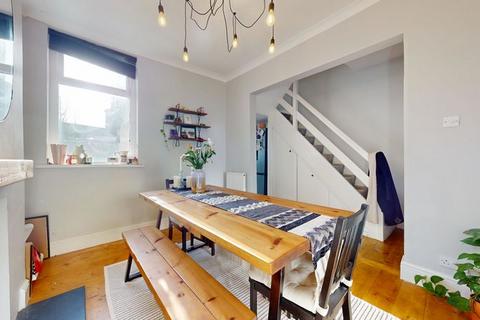 2 bedroom terraced house for sale, Springfield Place, Cardiff CF11