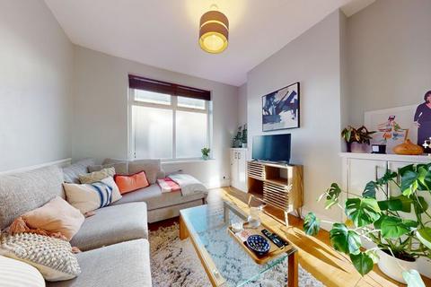 2 bedroom terraced house for sale, Springfield Place, Cardiff CF11