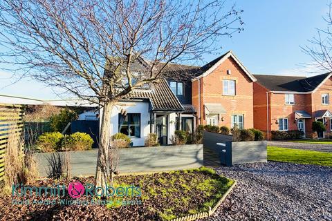 3 bedroom semi-detached house for sale, St. Helens Drive, Seaham, Durham, SR7