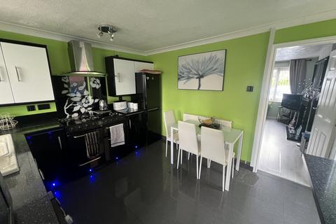 2 bedroom semi-detached house for sale, St. Elizabeths Road, Wigan, WN2