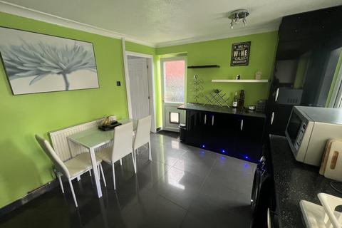 2 bedroom semi-detached house for sale, St. Elizabeths Road, Wigan, WN2