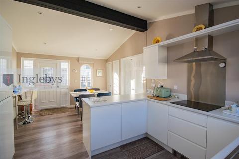 2 bedroom park home for sale, Milton Street, Saltburn-By-The-Sea