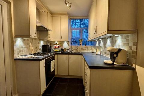 undefined, Bush Hill, The Headlands NN3